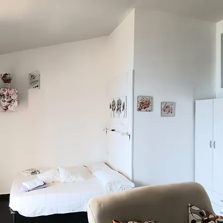 度假居 弗拉马维度假屋 *