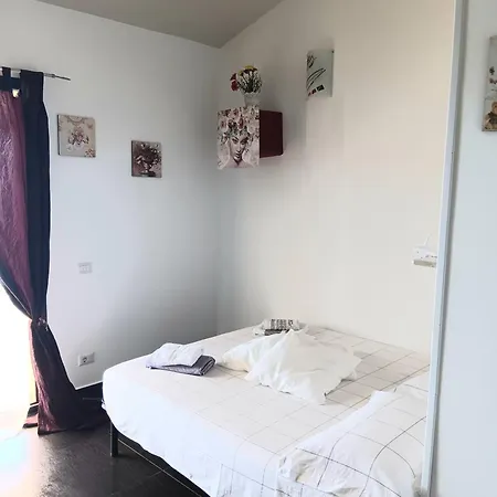 弗拉马维度假屋 度假居